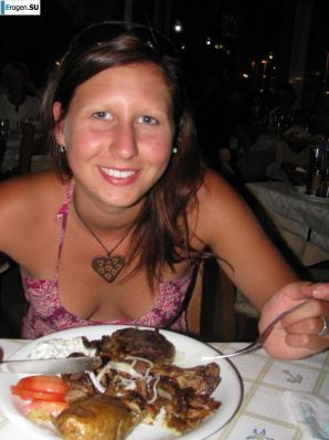 tits on the beach. Thumb 46