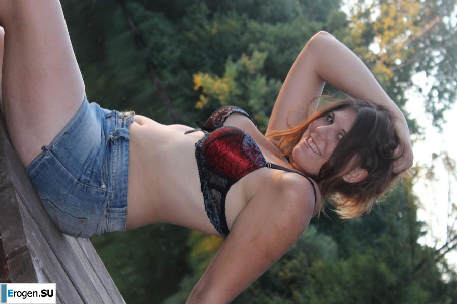 голые девушки на озере. Часть 6. Фото 23