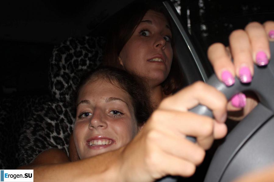 голые девушки на озере. Часть 6. Фото 4