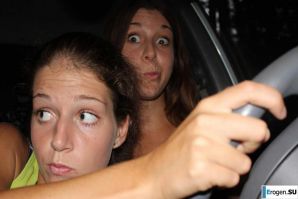 голые девушки на озере. Часть 6. Эскиз 31