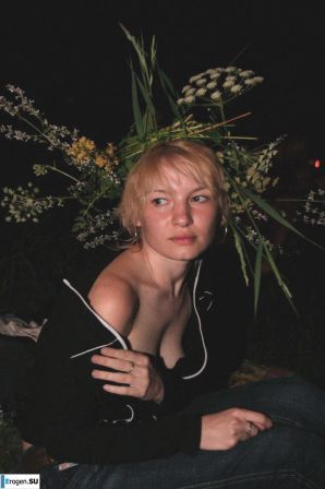 naked girls in various poses. Part 3. Thumb 51