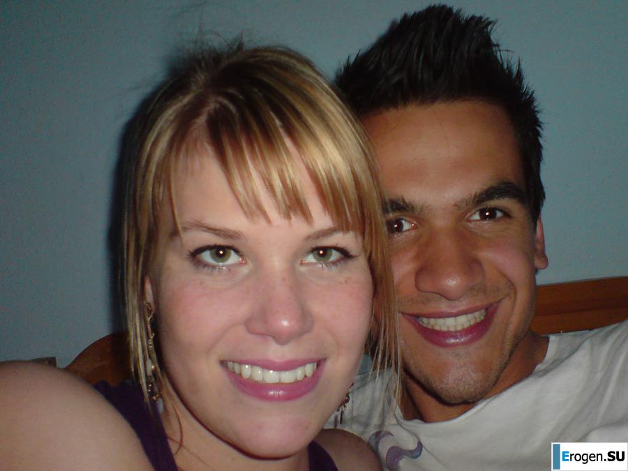 girl and guy with the euro round. Photo 32