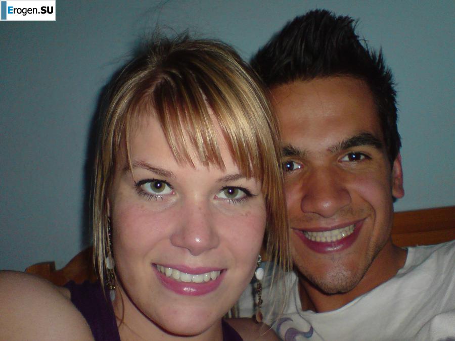 girl and guy with the euro round. Photo 33