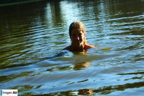 голые девушки на озере. Часть 8. Эскиз 13