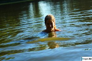 голые девушки на озере. Часть 8. Эскиз 14