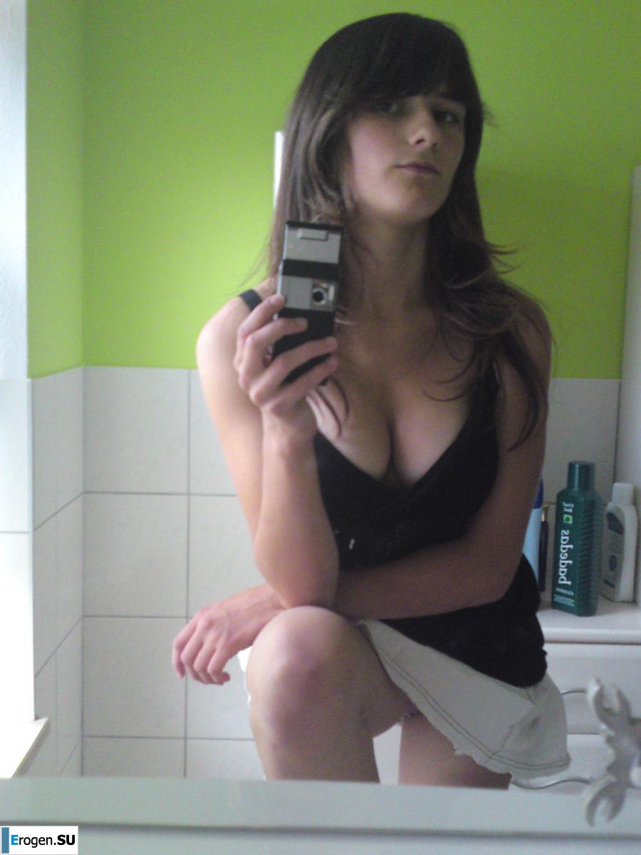 studio in the bathroom. Photo 10