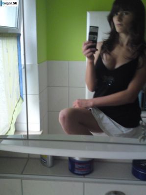 studio in the bathroom. Thumb 15