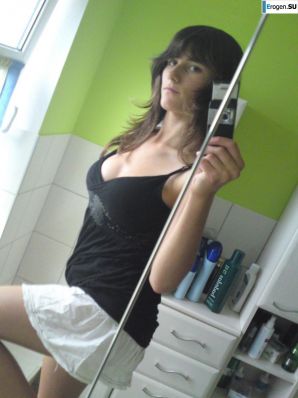 studio in the bathroom. Thumb 6