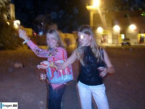 chronicles of the nudist beach. Thumb 24