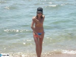 chronicles of the nudist beach. Thumb 4