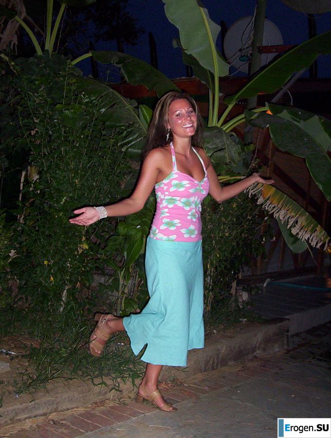 sweet couple. Photo 11