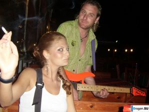 немцы на курорте. Эскиз 21