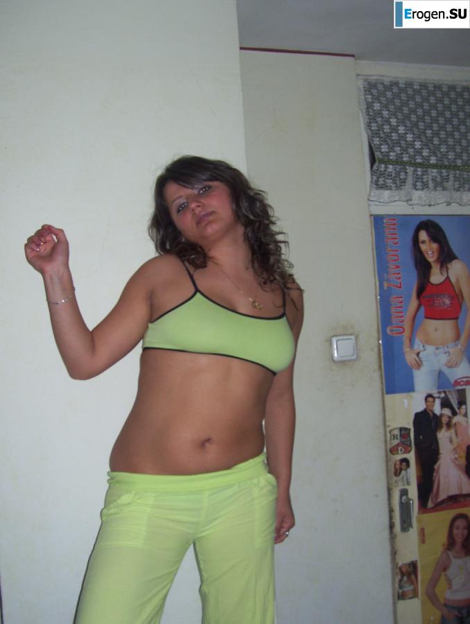 lush lascivious girl. Photo 37