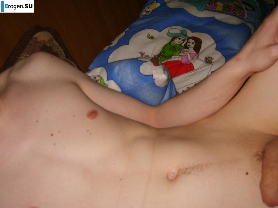 slightly gothic couple. Photo 25