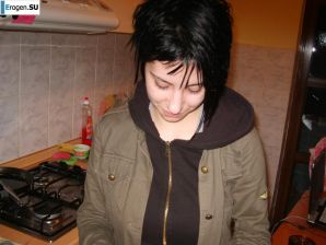 слегка готическая пара. Эскиз 3