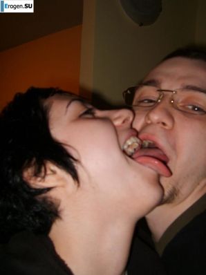 слегка готическая пара. Эскиз 6