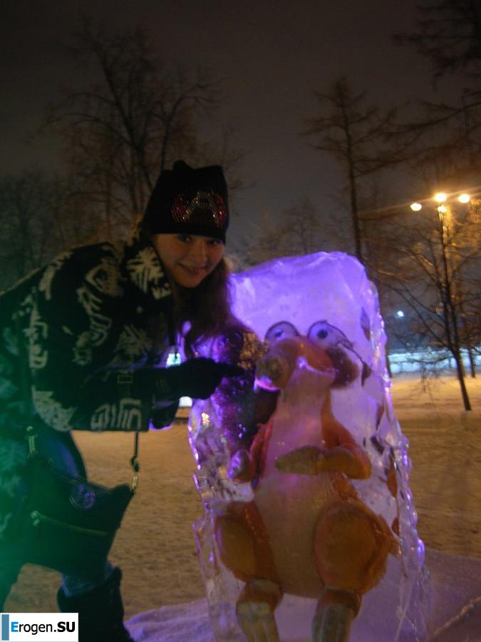 boy with two friends. Photo 15