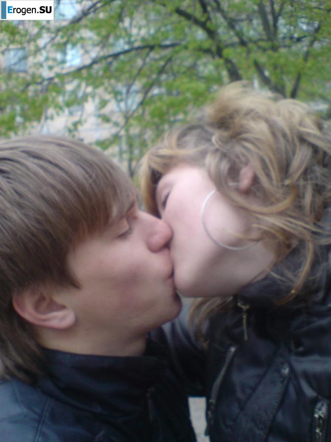 boy with two friends. Photo 19