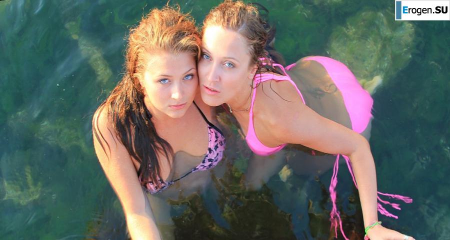 boy with two friends. Photo 2