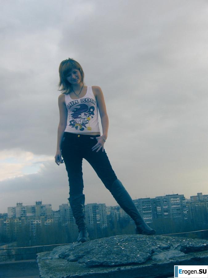 boy with two friends. Photo 22