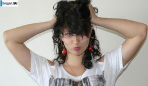 boy with two friends. Thumb 13