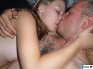young miniature girl with a bald daddy. Thumb 33