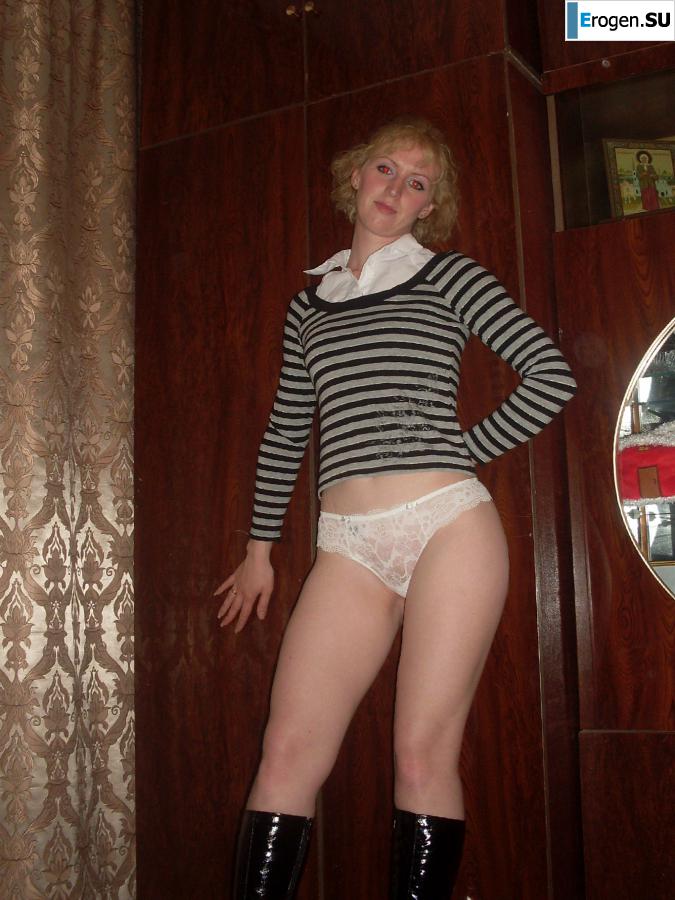 performance in the apartment. Part 2. Photo 17