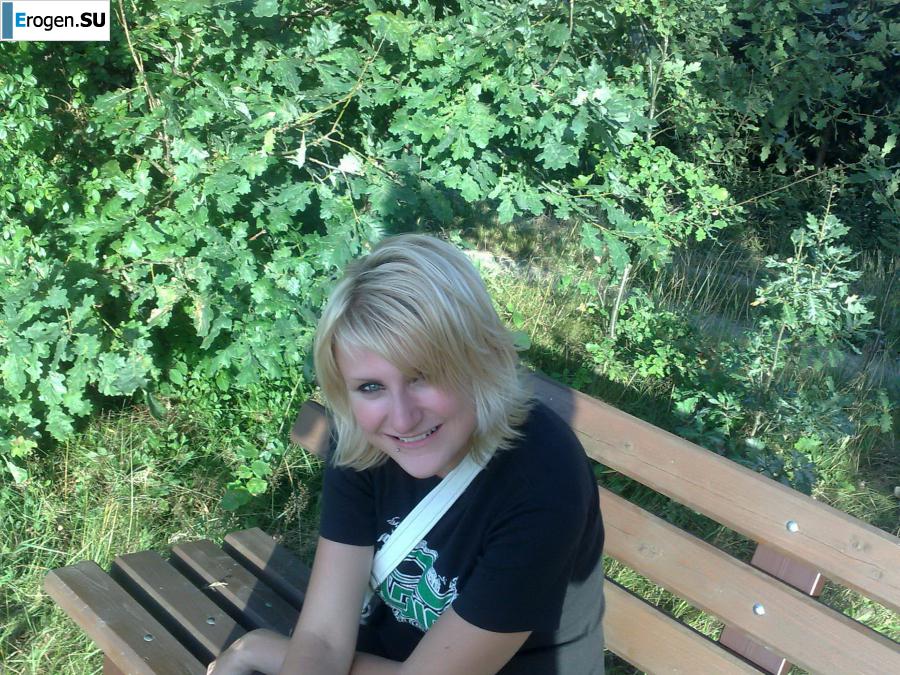 emphasis on tits. Photo 15