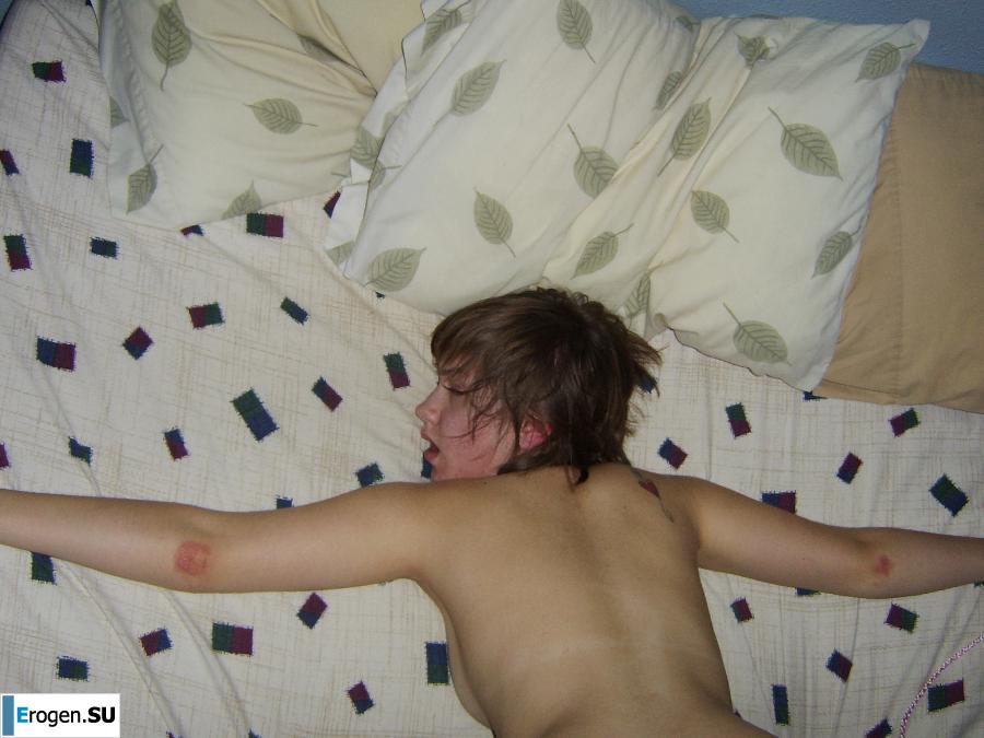 they did not get out of bed all day. Photo 12