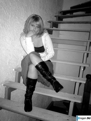 подружка пофоткала для инстаграмма. Эскиз 42