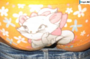 a tanned thin woman is going home to a guy. Thumb 17