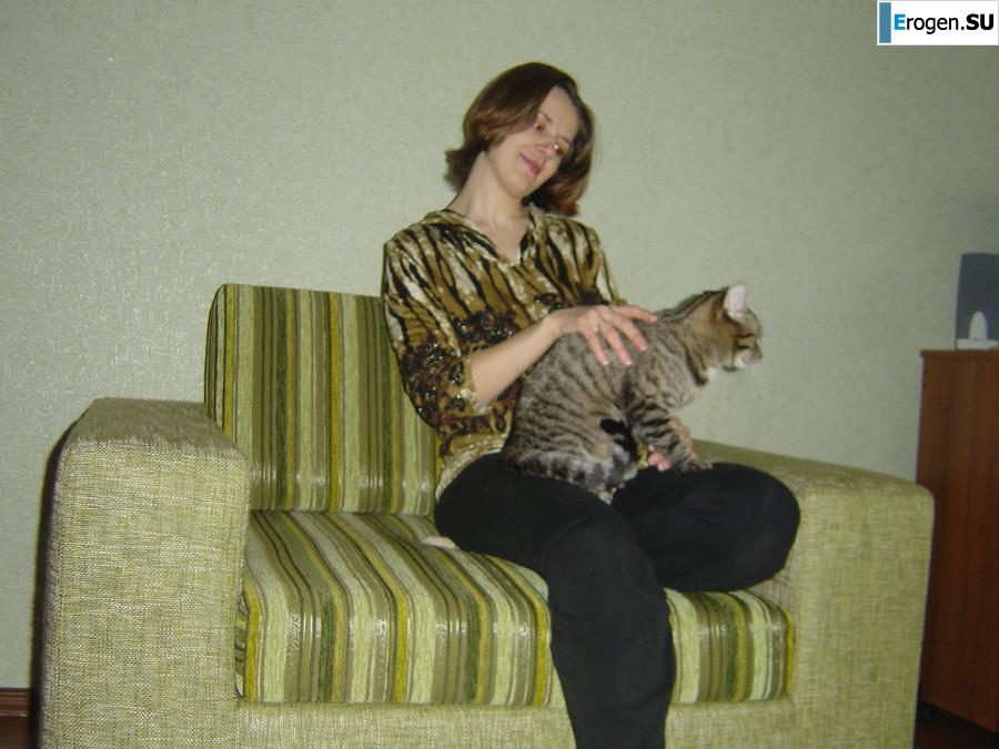 pose and take down the beauty. Photo 13