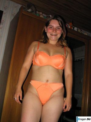 из подтянутой в пышечку. Эскиз 8