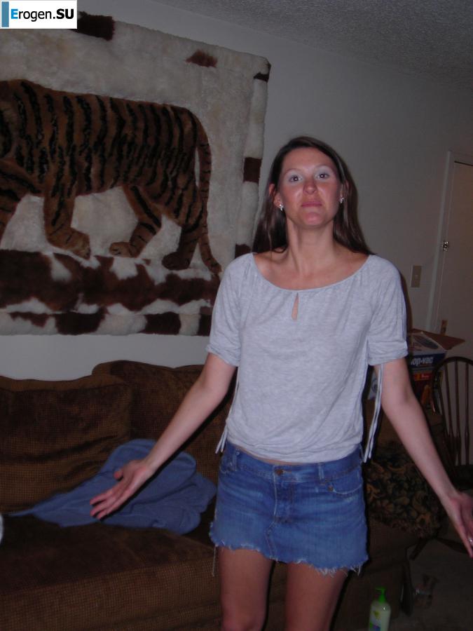 everyday life and relaxation of a brunette with her boyfriend. Part 2. Photo 16