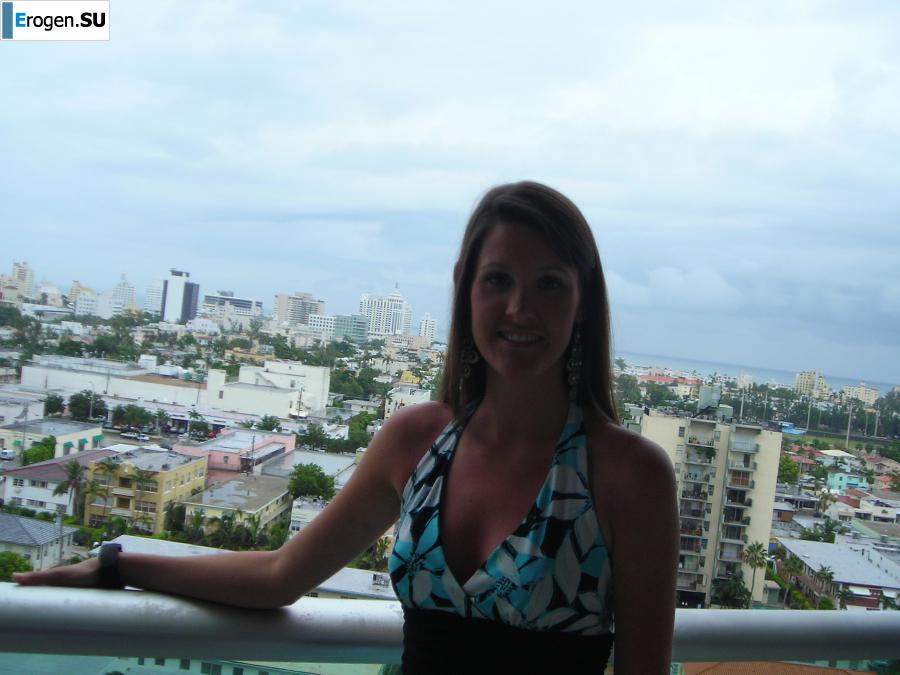 everyday life and relaxation of a brunette with her boyfriend. Part 2. Photo 41