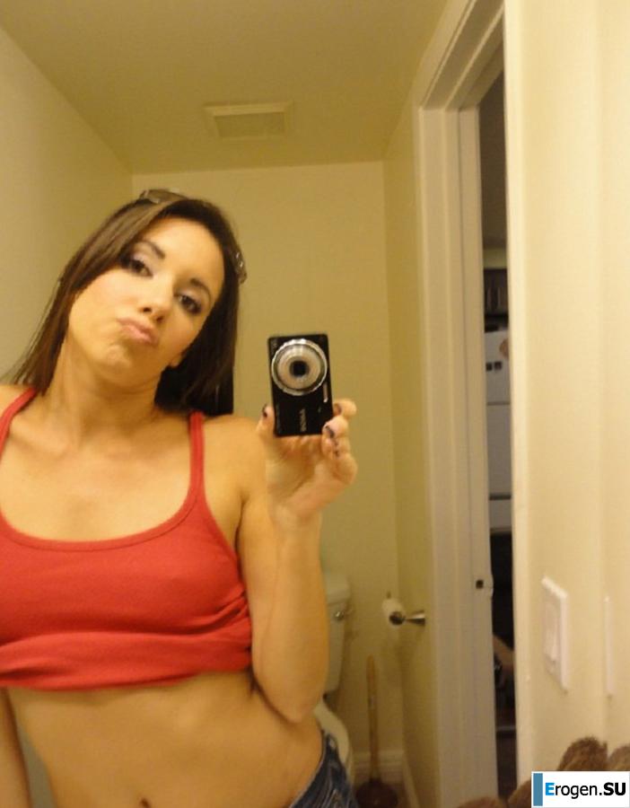 стриптиз перед зеркалом. Фото 52