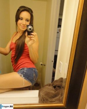 стриптиз перед зеркалом. Эскиз 46