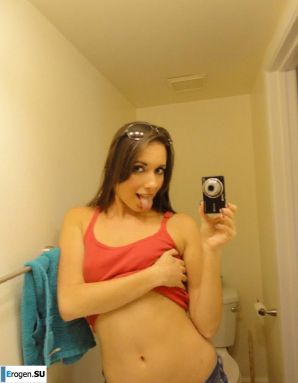 стриптиз перед зеркалом. Эскиз 57