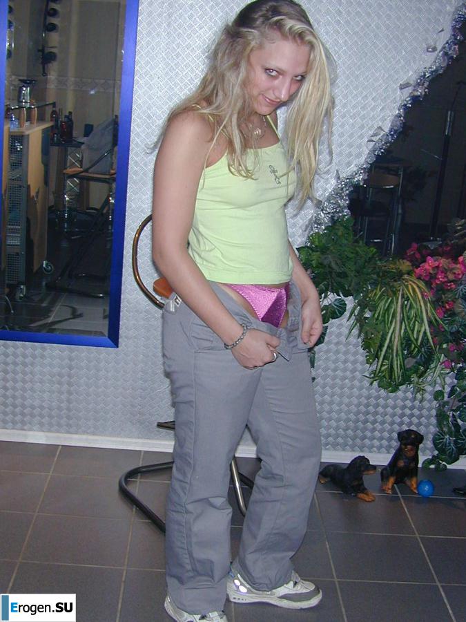 blonde with an animal look. Photo 12