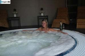 in some European town. Thumb 18