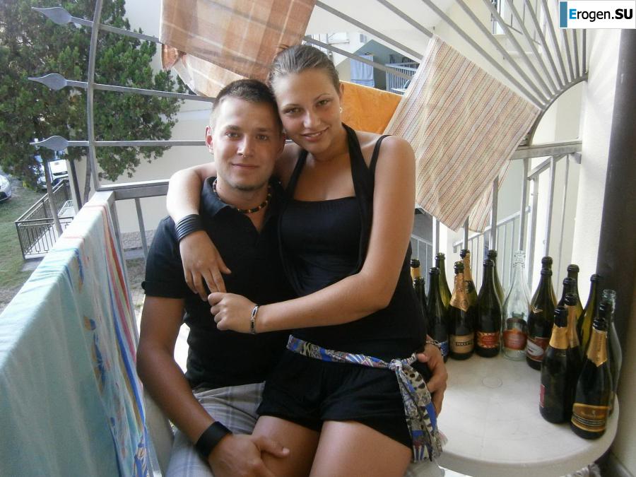 traveling with a loved one. Photo 37