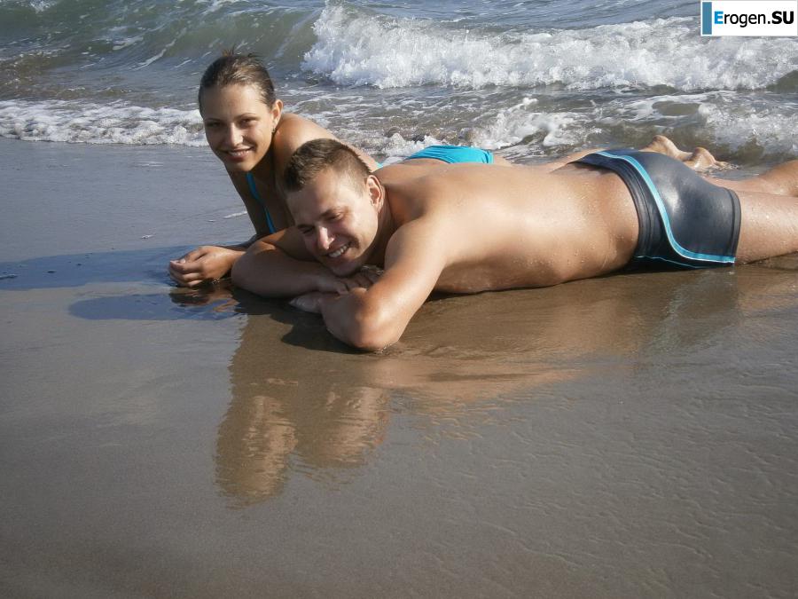 traveling with a loved one. Photo 42