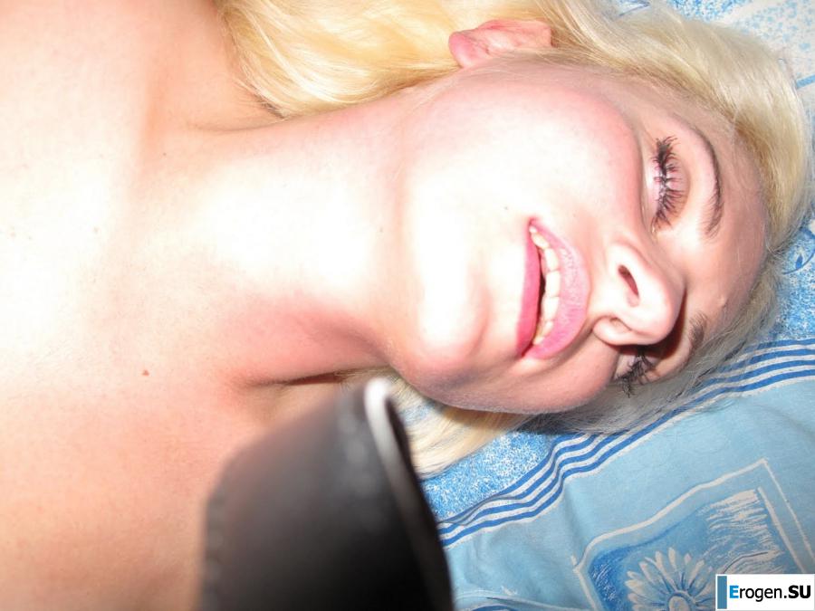 a student economist is excited to ecstasy. Photo 6