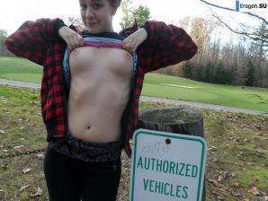 недотраханная молодуха. Эскиз 17