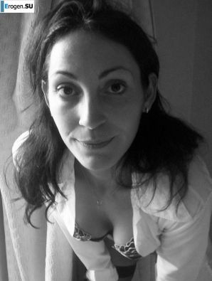 sensual undressed Frenchwoman. Thumb 6