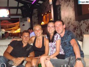 tanned girlfriends on a rocky shore. Part 2. Thumb 24