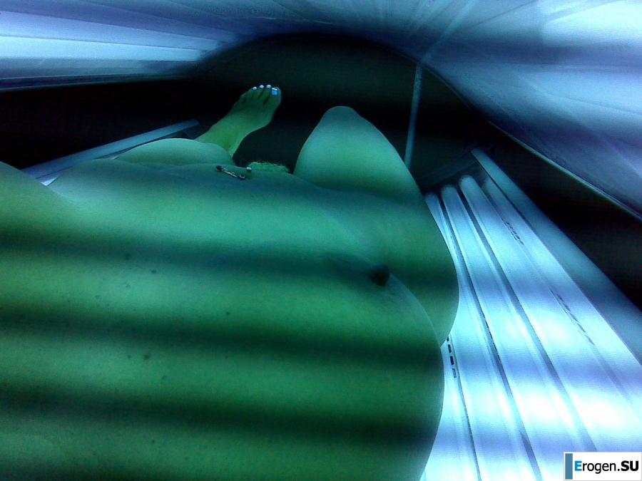 naked socialite. Photo 14