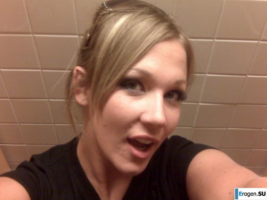 naked socialite. Photo 5