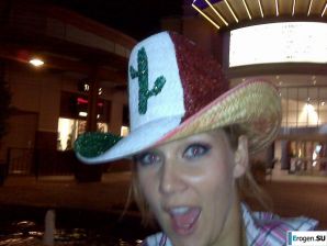 голая светская чика. Эскиз 15