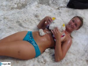 туристы и нудисты в одном флаконе. Эскиз 10